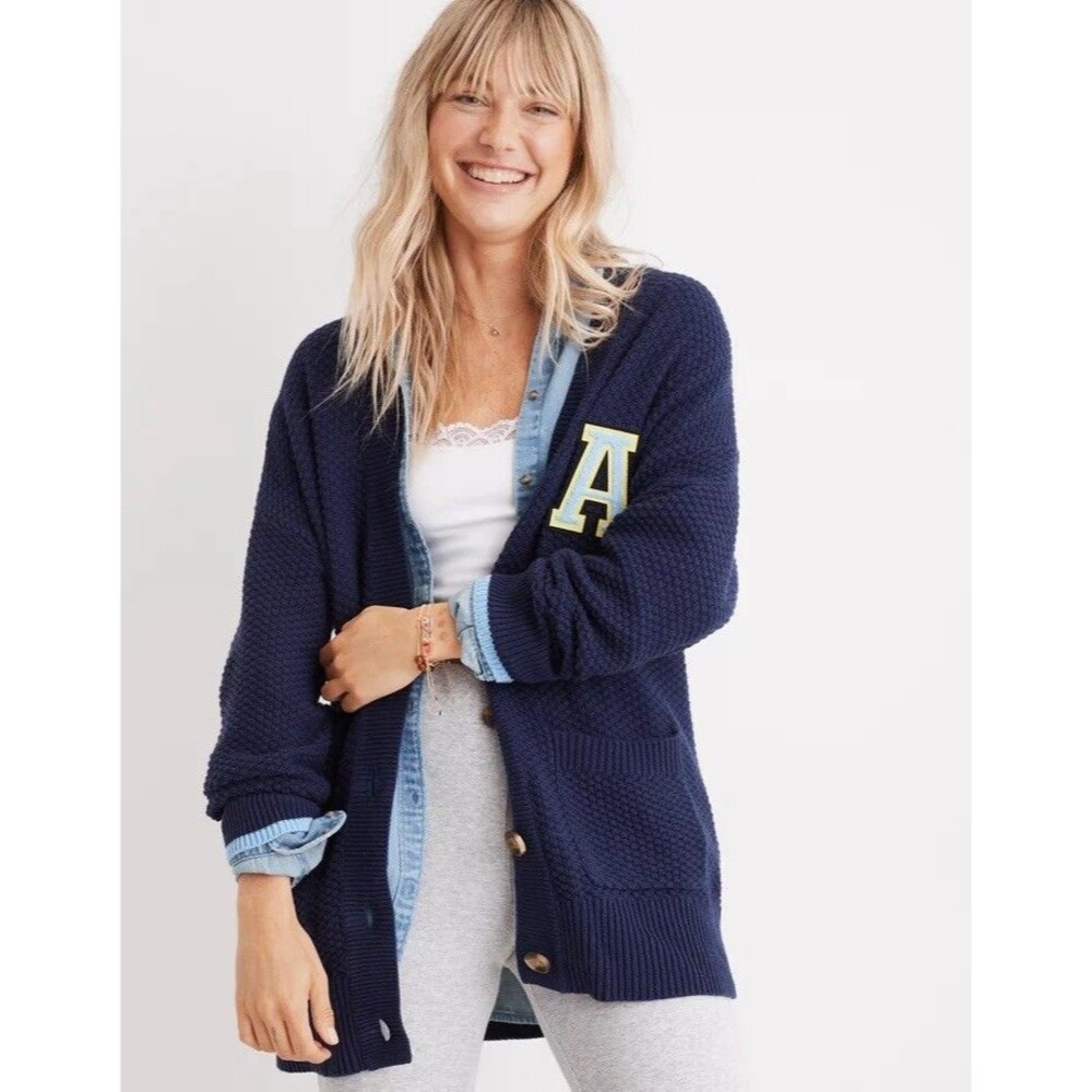 Aerie Varsity Navy Blue Oversized Knit Chunky Cardigan Sweater Women’s Size S‎